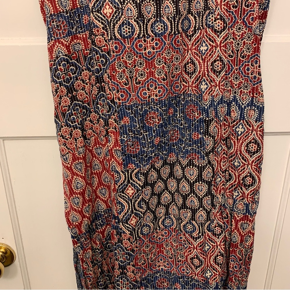 Sleeveless Midi Dress in Navy, Red & Cream - Picture 5 of 8